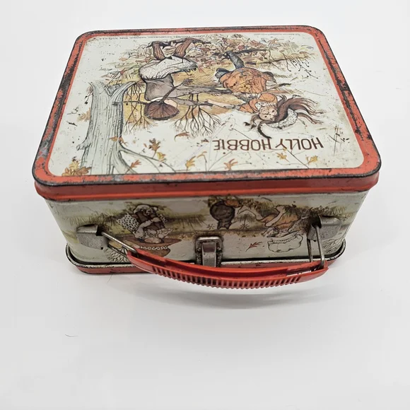Holly Hobbie Vintage Metal Lunchbox & Thermos Set - Picture 9 of 14